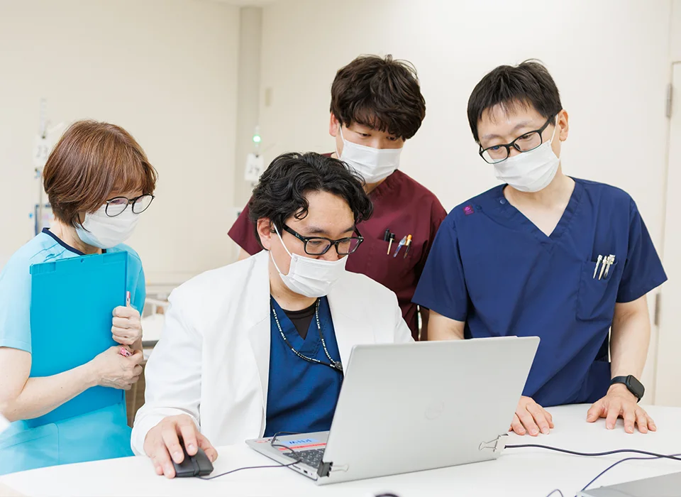 医新会について